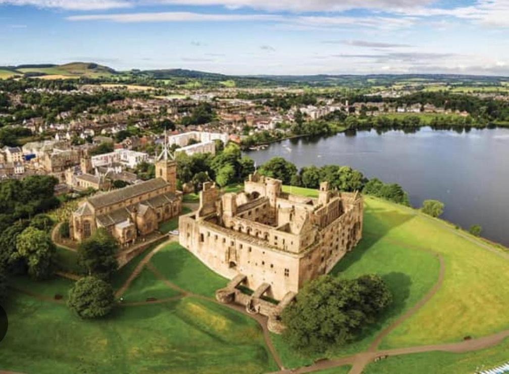 Scandi Style Apartment With Stunning Views Linlithgow Exterior foto